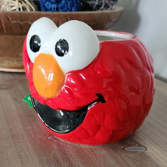 โ Sesame Street Elmo Coffee Mug โ Large, NWT, Hand Painted Muppet Character - Picture 7 of 15